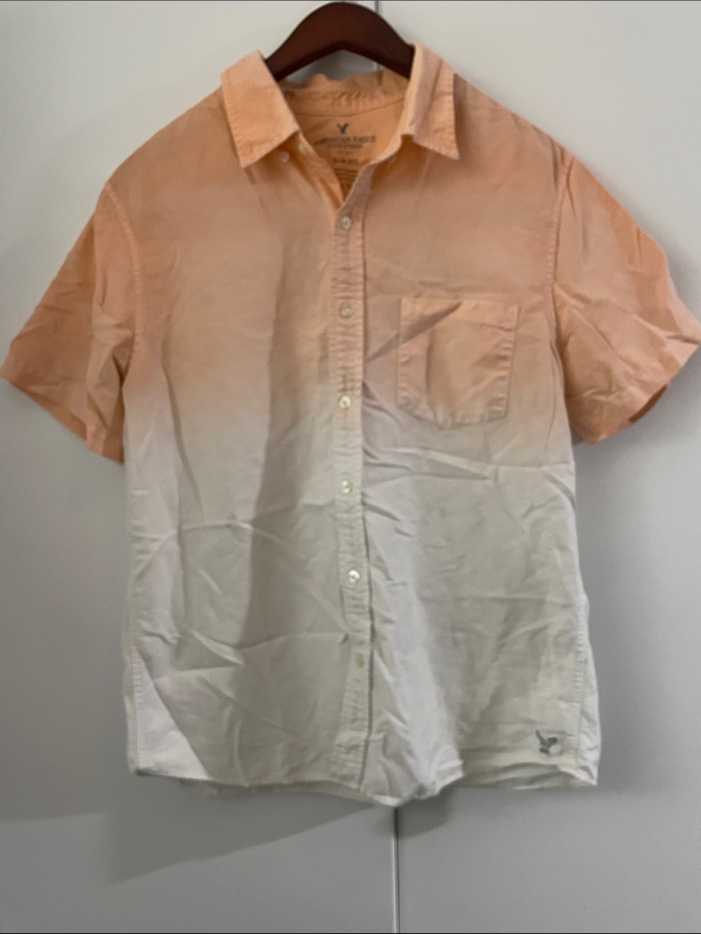 American Eagle Outfitters Peach to White Ombre Short-Sleeve Button-Up Shirt
